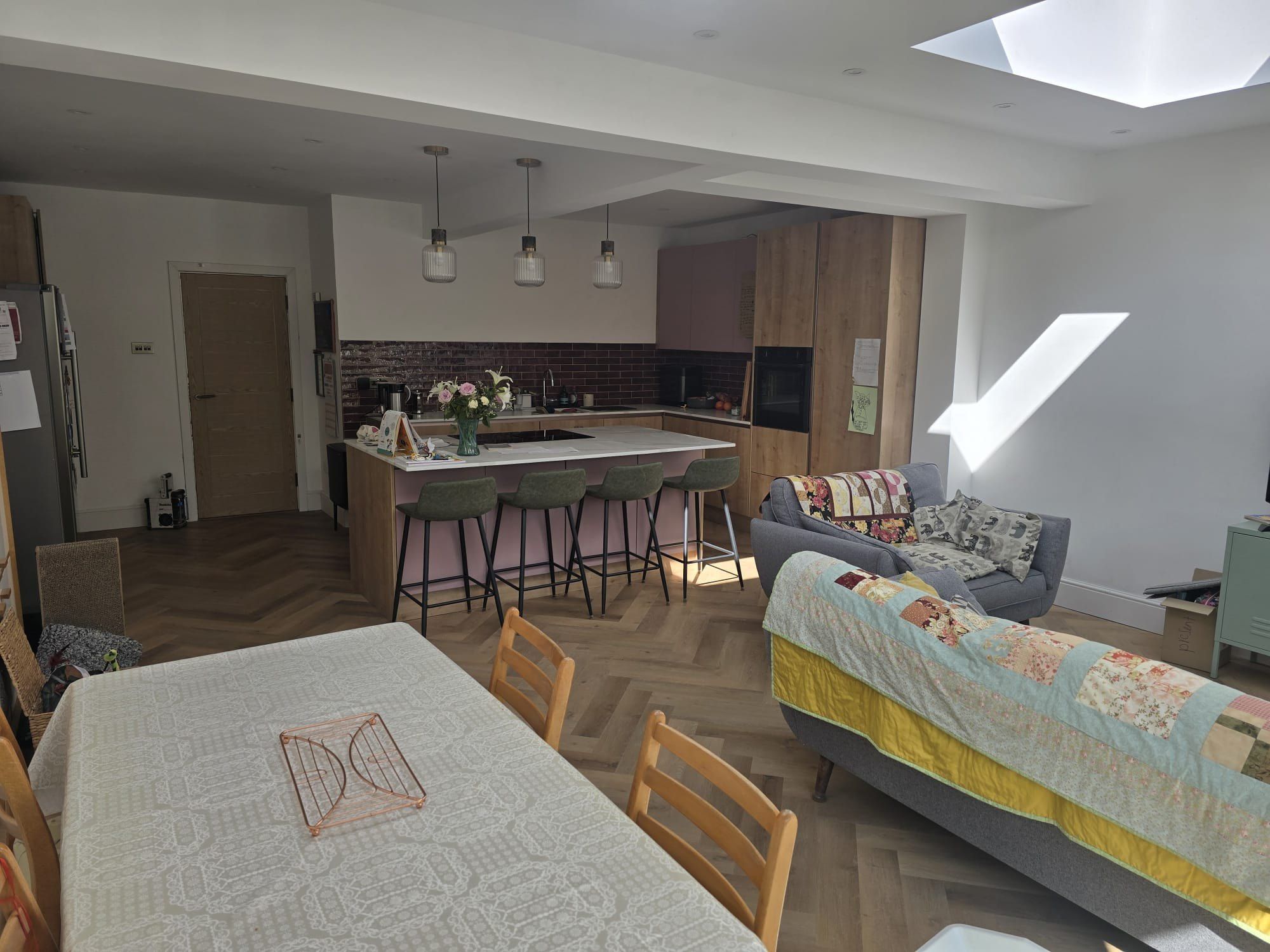 Open plan kitchen diner